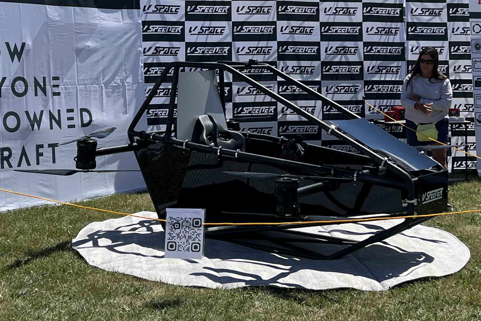 V Space V Speeder eVTOL one passenger multicopter V Space V Speeder eVTOL one passenger multicopter